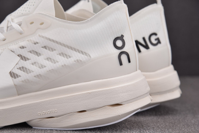 LOEWEE SNEAKERS