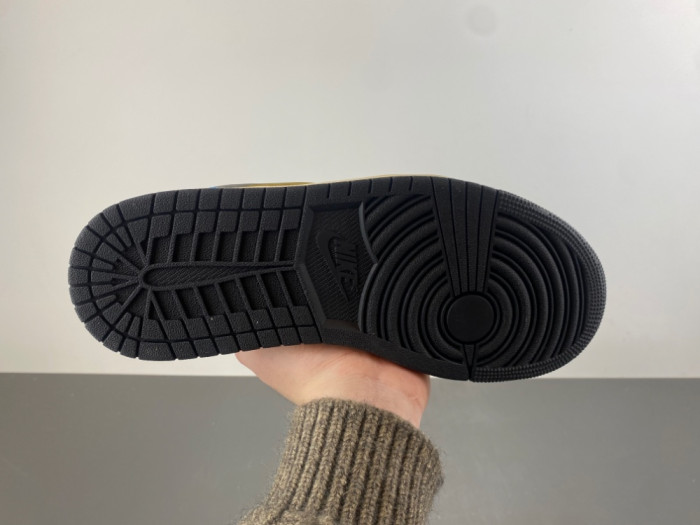 Travis Scott x Jordan Air Jordan 1 XZ6868-005