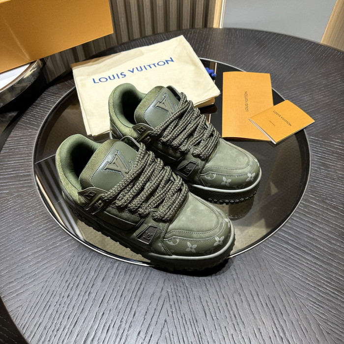 L&V SNEAKERS
