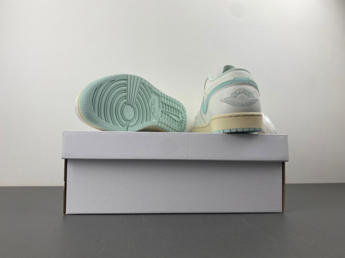 Air Jordan 1 Low DC0774-134