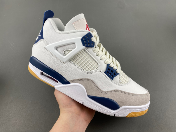 Nike SB x Air Jordan 4 “Navy” DR5415-100