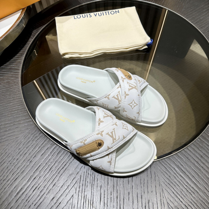 L&V SLIPPERS