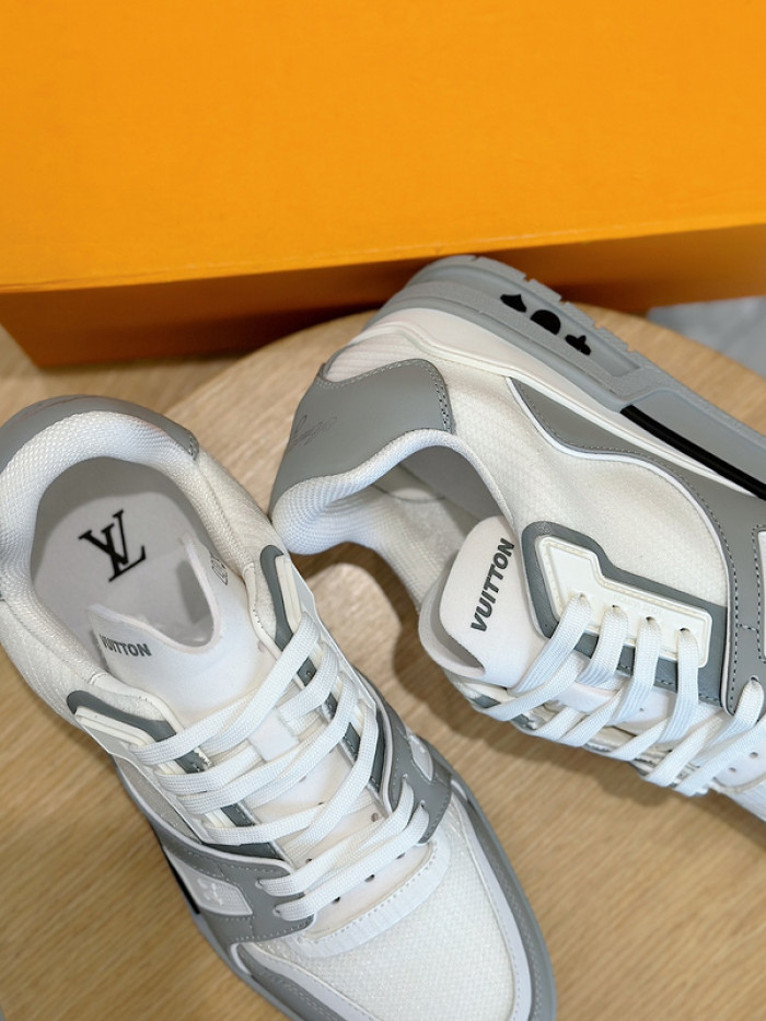 L&V SNEAKERS