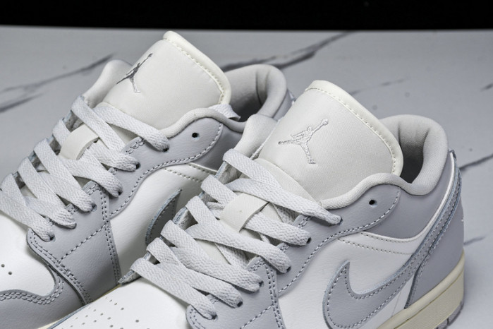 Air Jordan 1 Low DC0774-103