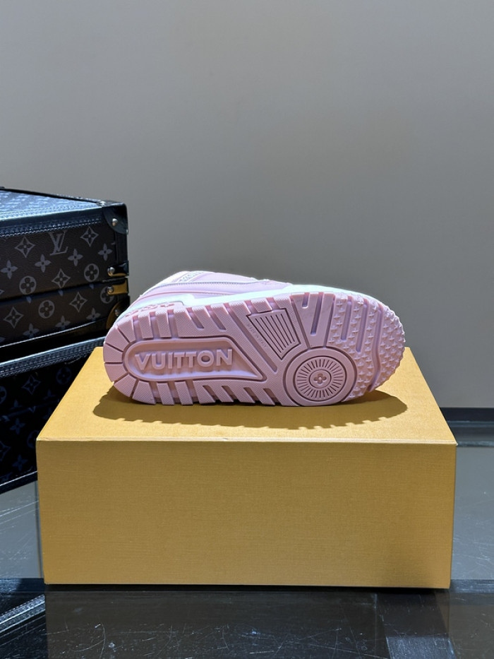 L&V SNEAKERS