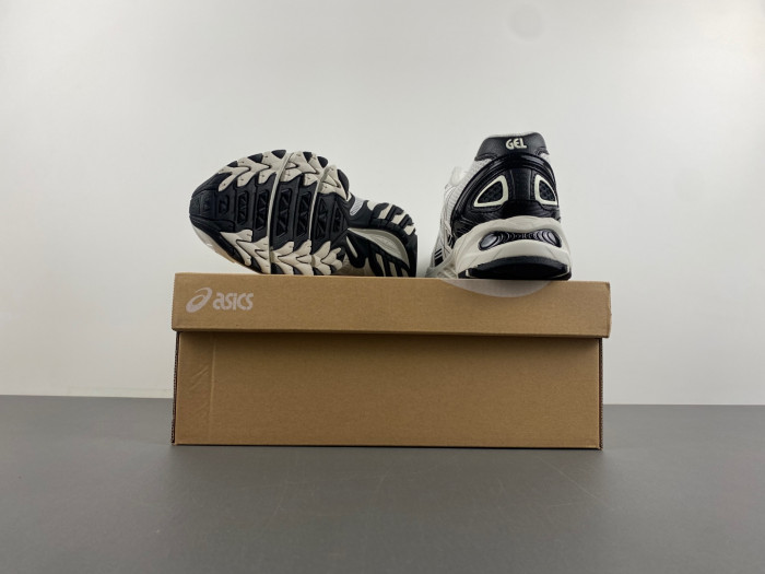 As*ic*ss shoes