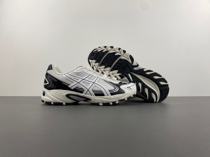 As*ic*ss shoes