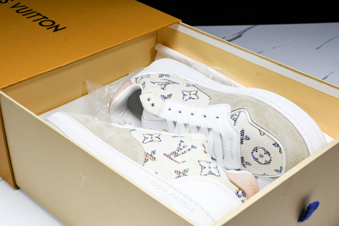 L&V SNEAKERS