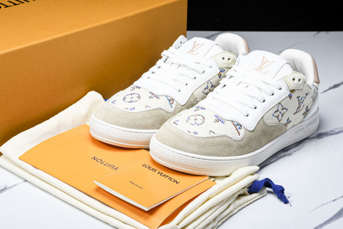 L&V SNEAKERS