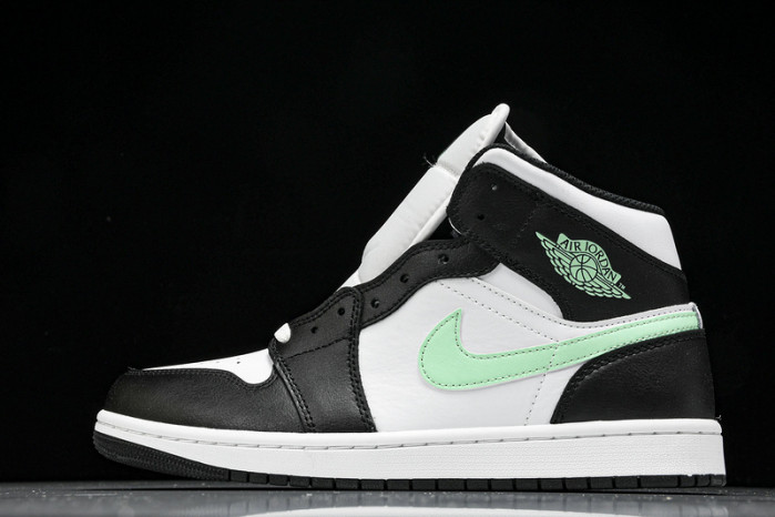 Air Jordan 1 Mid DQ8426-103