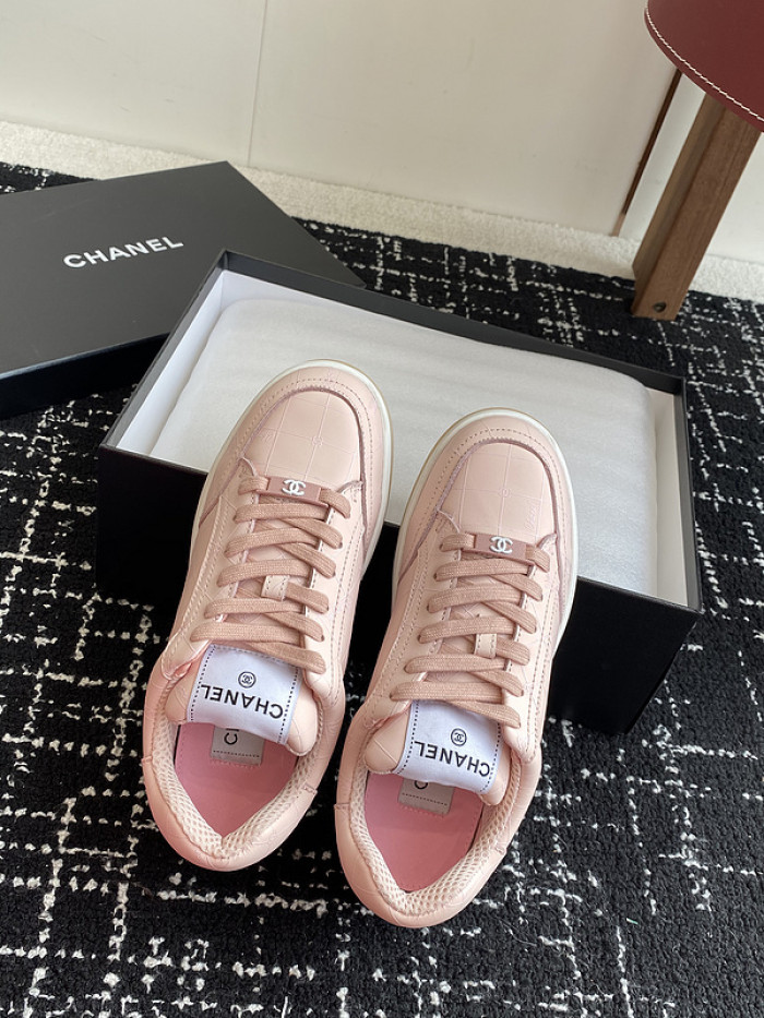 CHANEEL sneaker