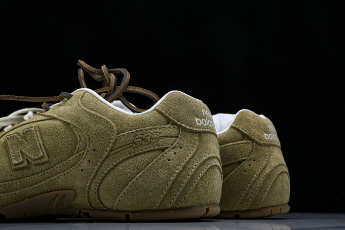 New Balance Miu