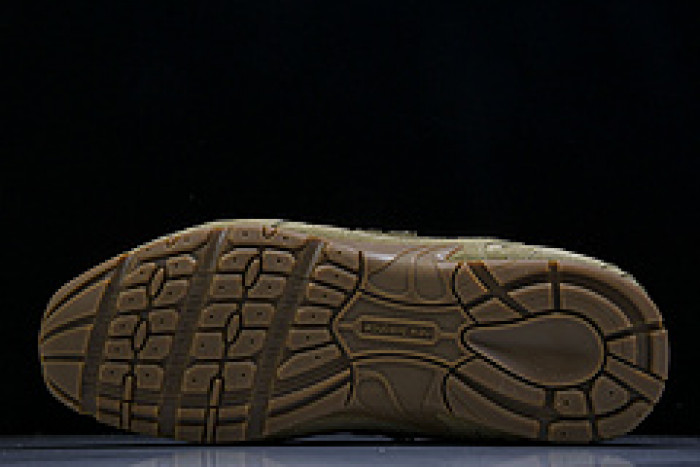 New Balance Miu