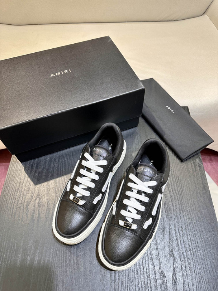 AM1R1 SNEAKERS