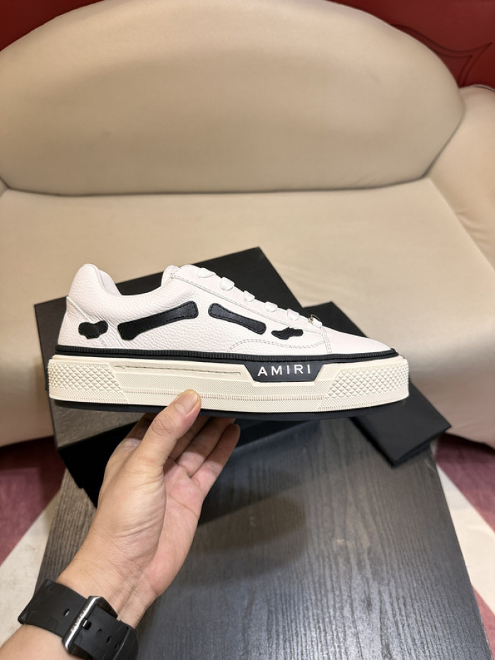 AM1R1 SNEAKERS