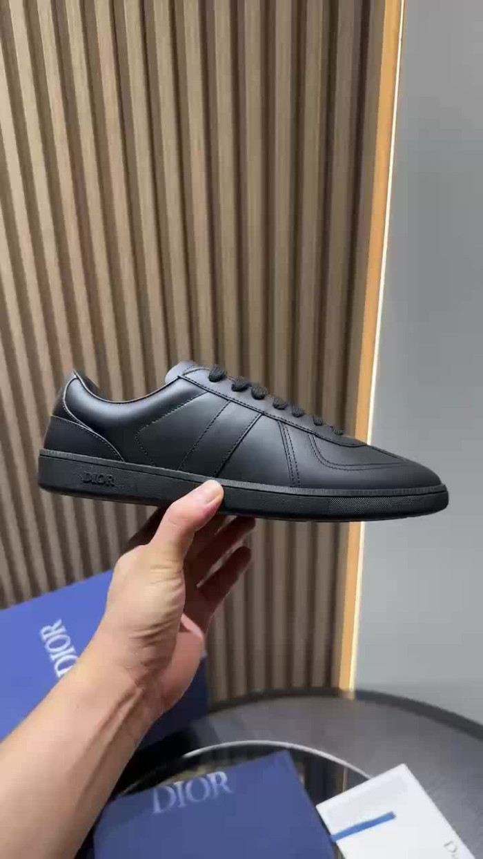 DI*O*R B01 PANKICK