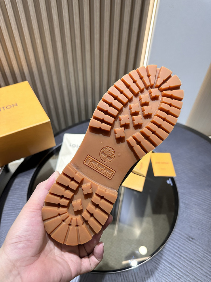 L&V SNEAKERS