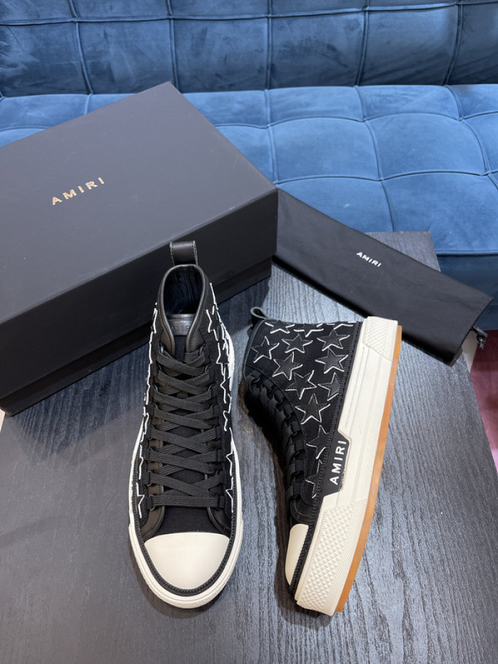 AM1R1 SNEAKERS