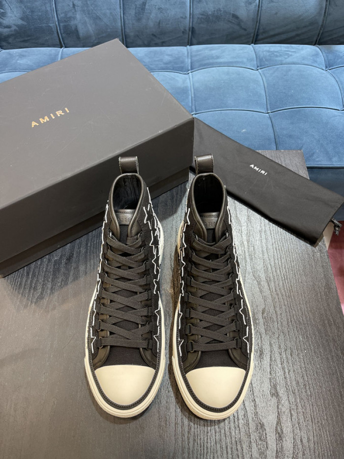 AM1R1 SNEAKERS