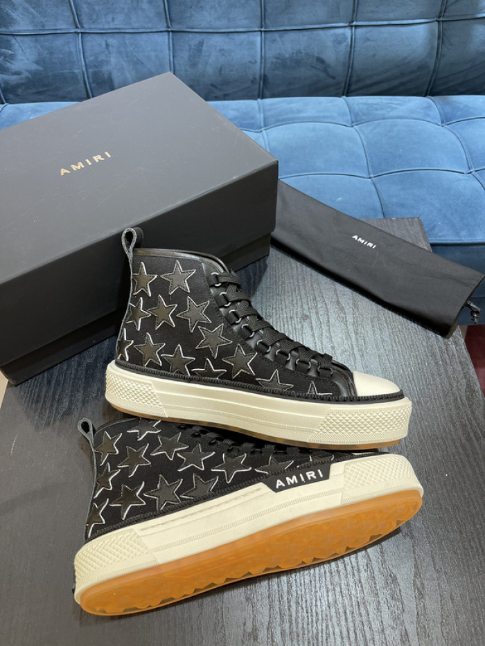 AM1R1 SNEAKERS