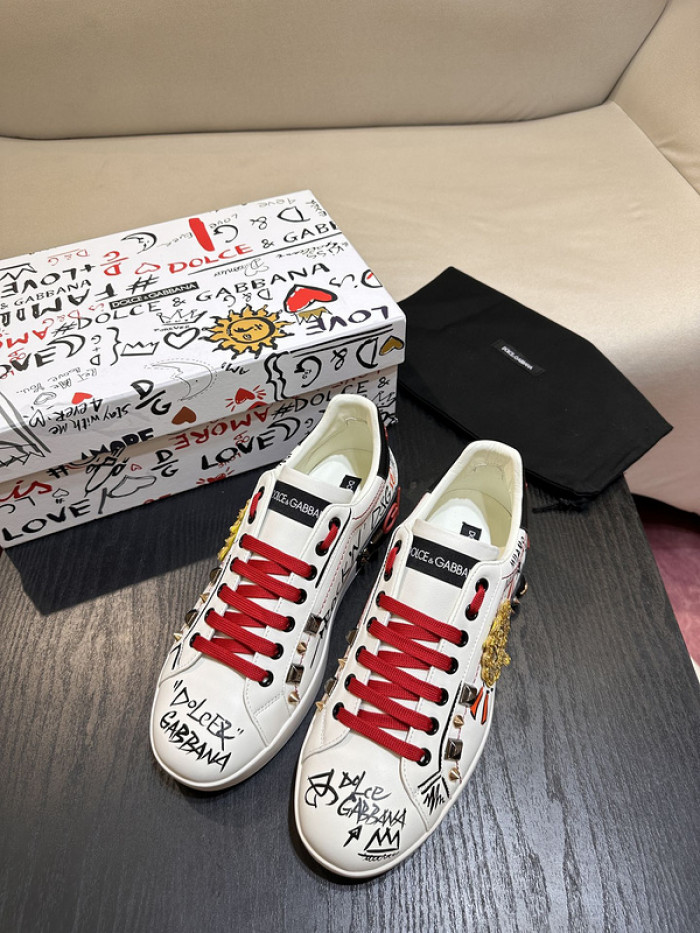DG sneaker
