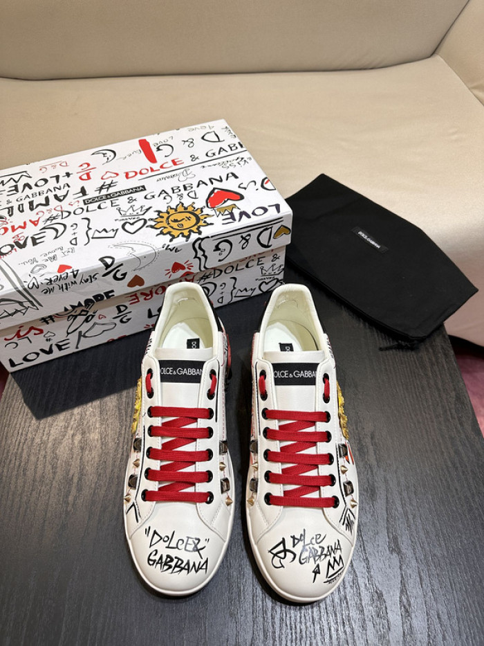 DG sneaker
