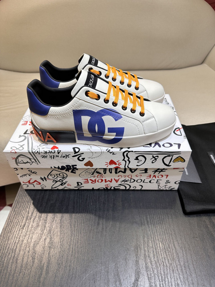 DG sneaker