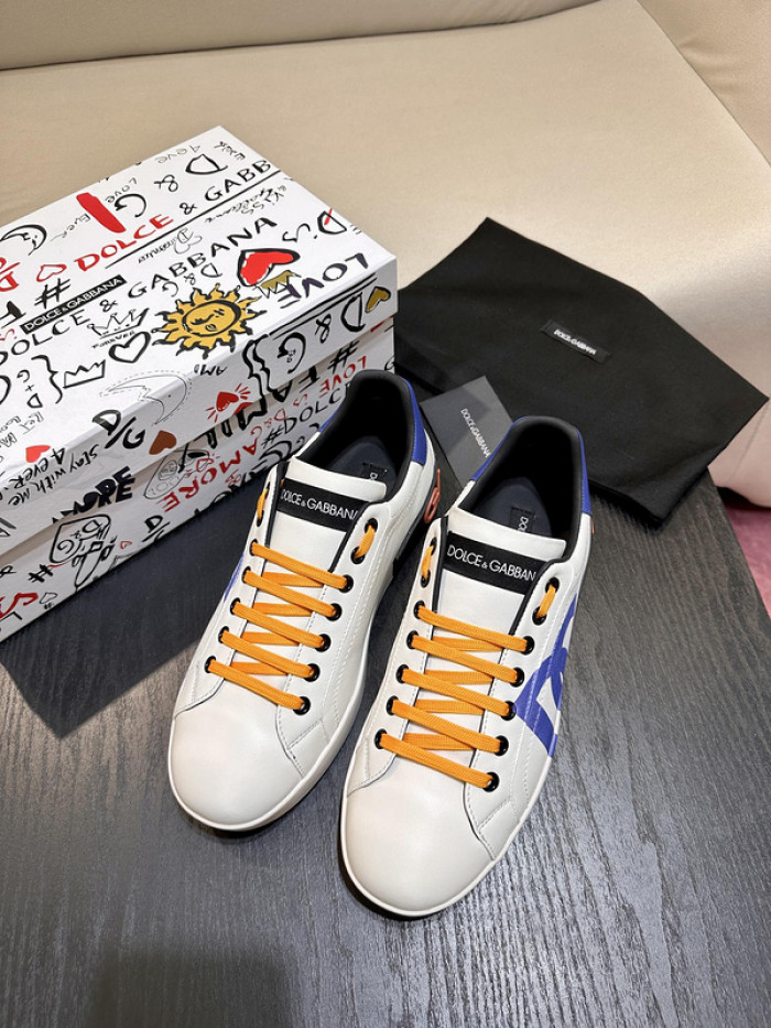 DG sneaker