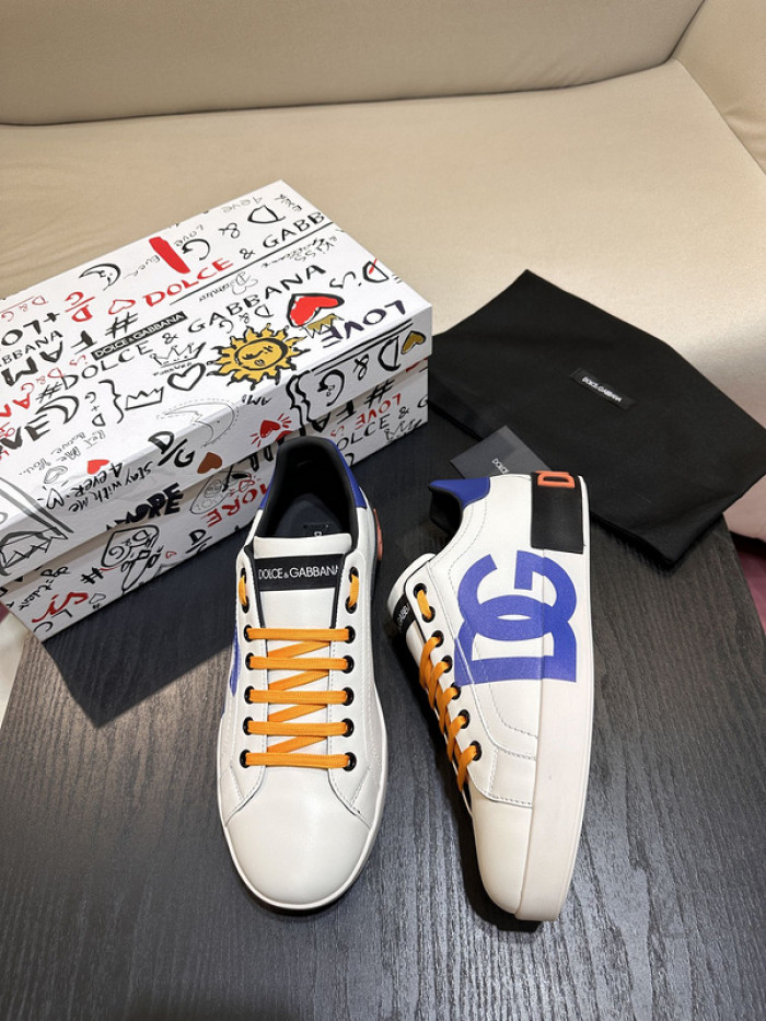 DG sneaker