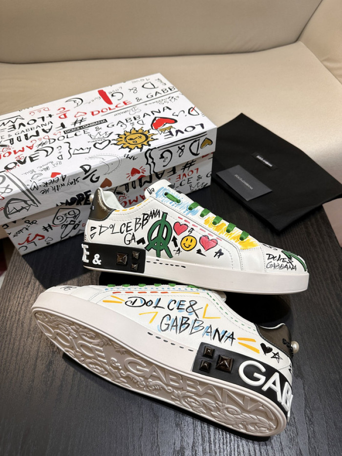 DG sneaker