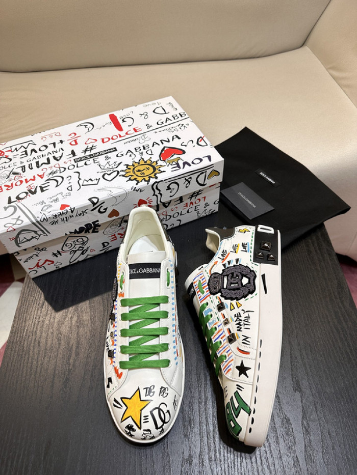 DG sneaker