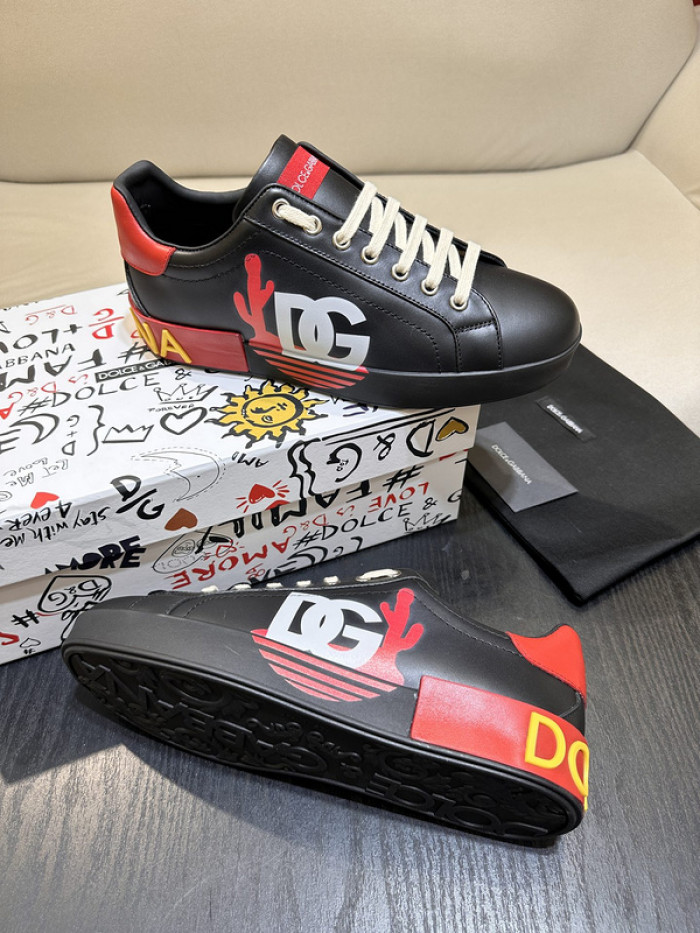 DG sneaker