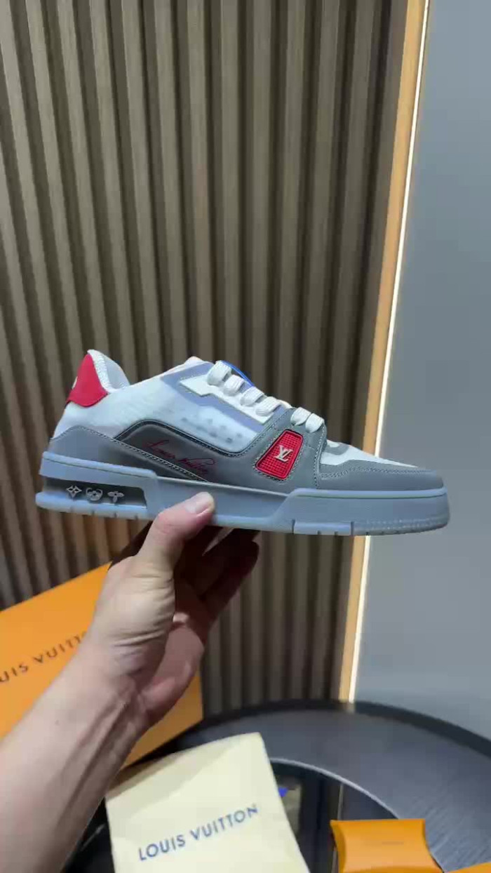 L&V SNEAKERS