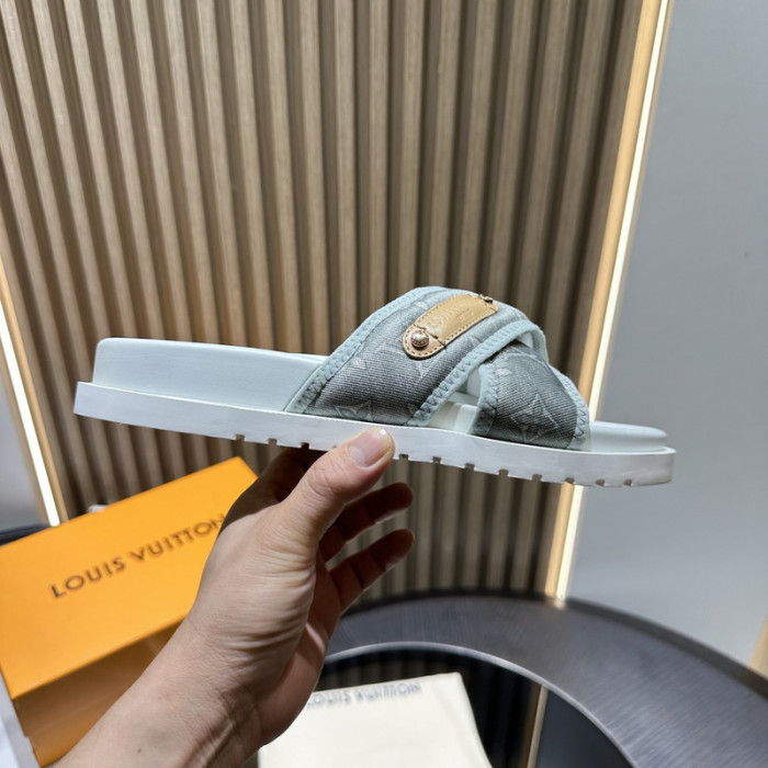 L&V SLIPPERS