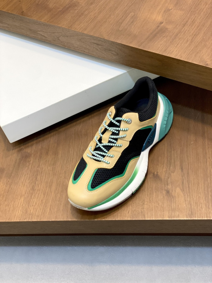 AM1R1 SNEAKERS