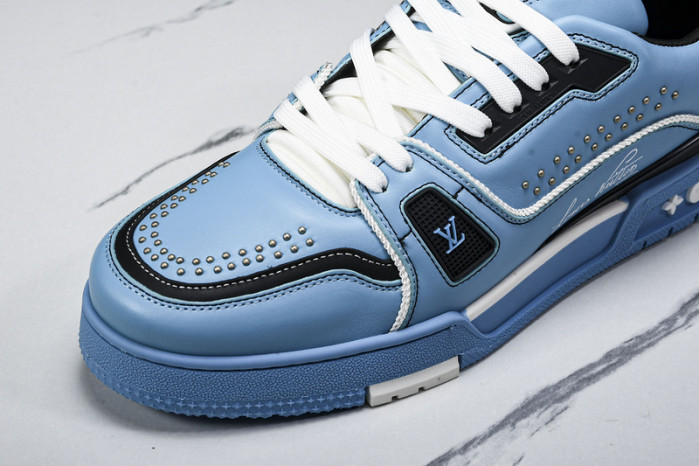 L&V SNEAKERS