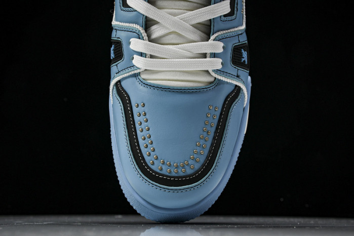 L&V SNEAKERS