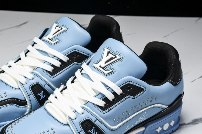 L&V SNEAKERS