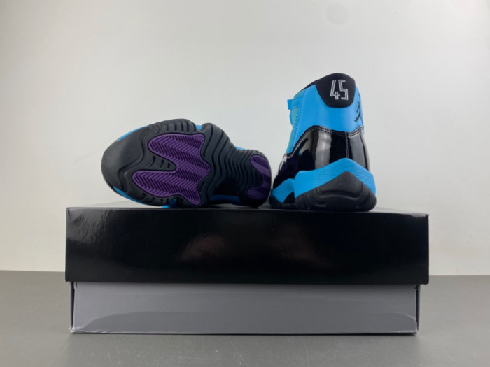Air Jordan 11 CT8012-440