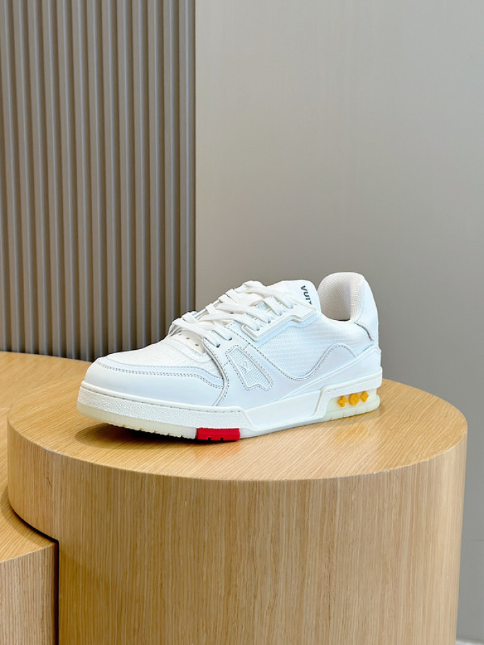 L&V SNEAKERS