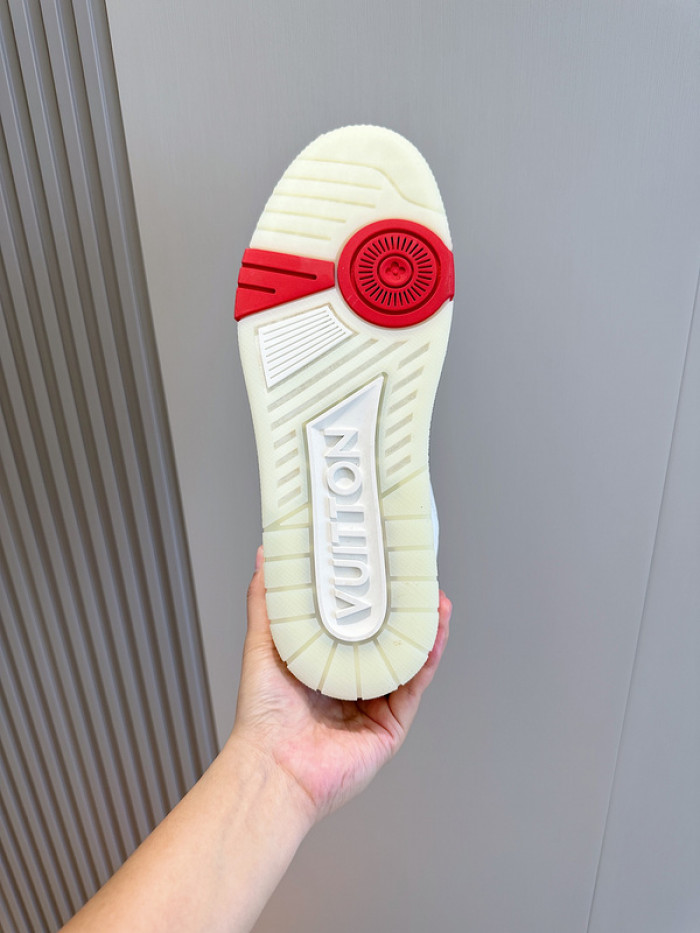 L&V SNEAKERS