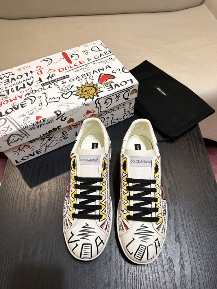 DG sneaker