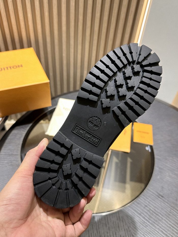 L&V SNEAKERS