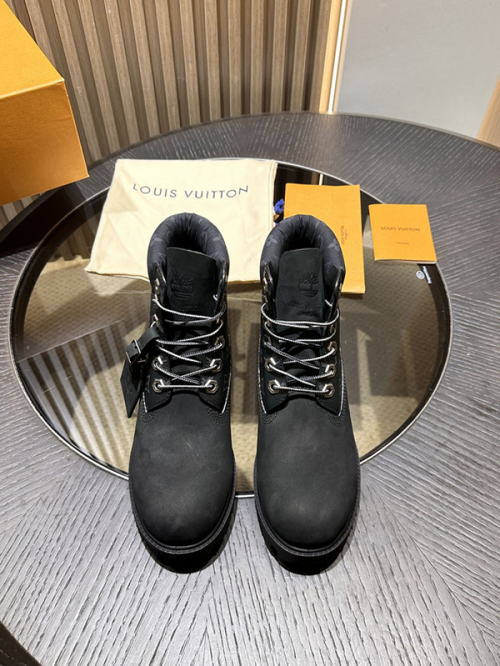 L&V SNEAKERS