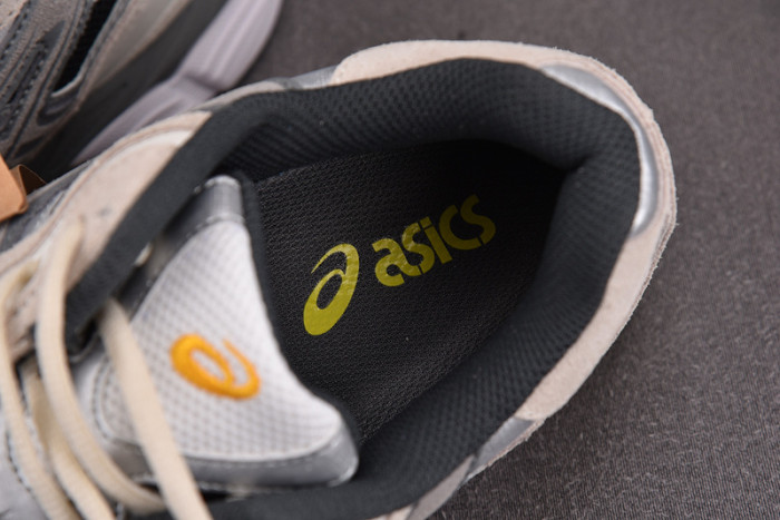 As*ic*ss shoes