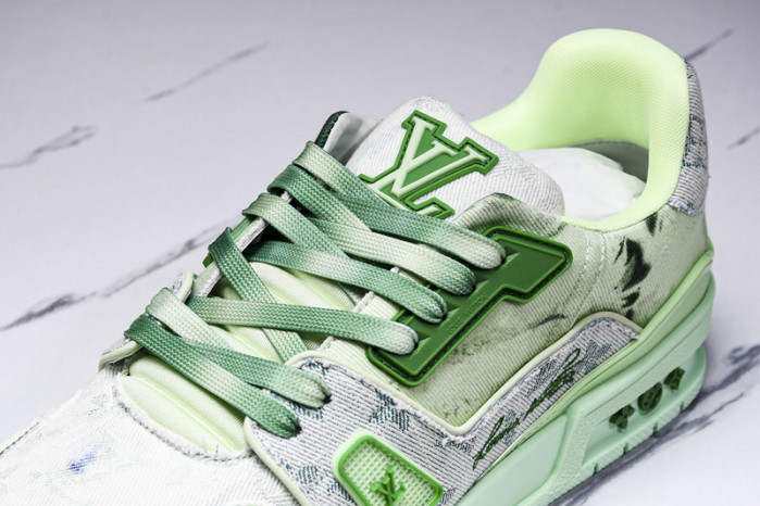 L&V SNEAKERS