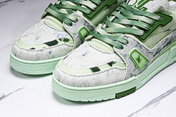 L&V SNEAKERS