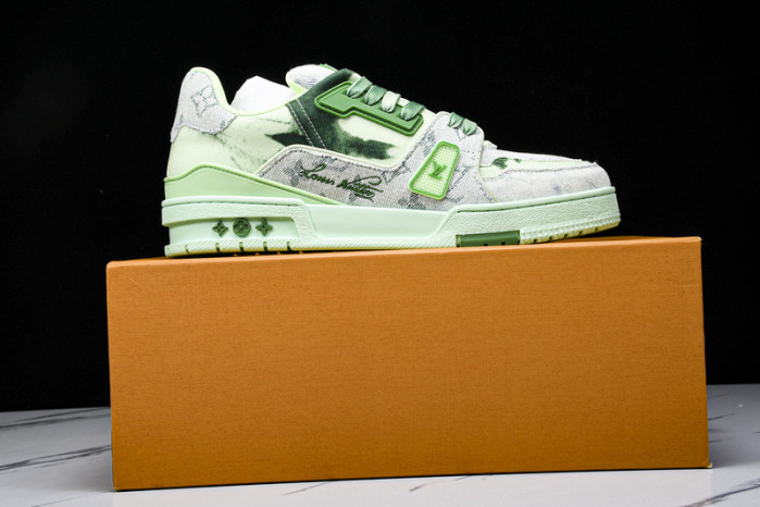 L&V SNEAKERS