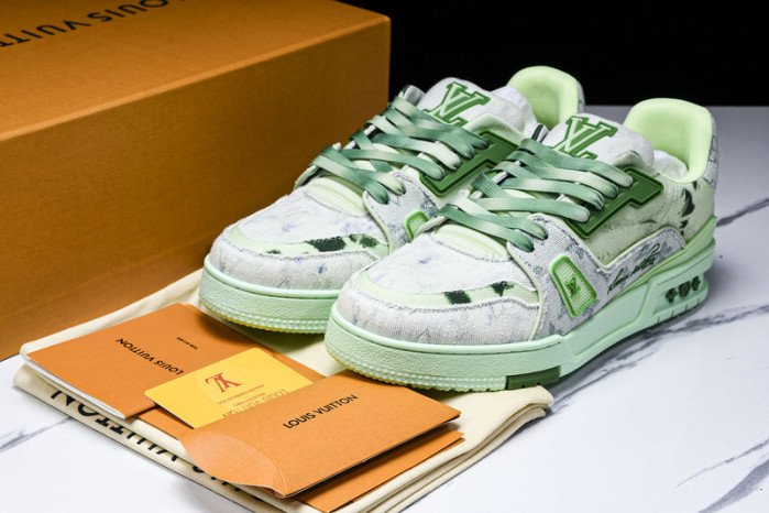 L&V SNEAKERS