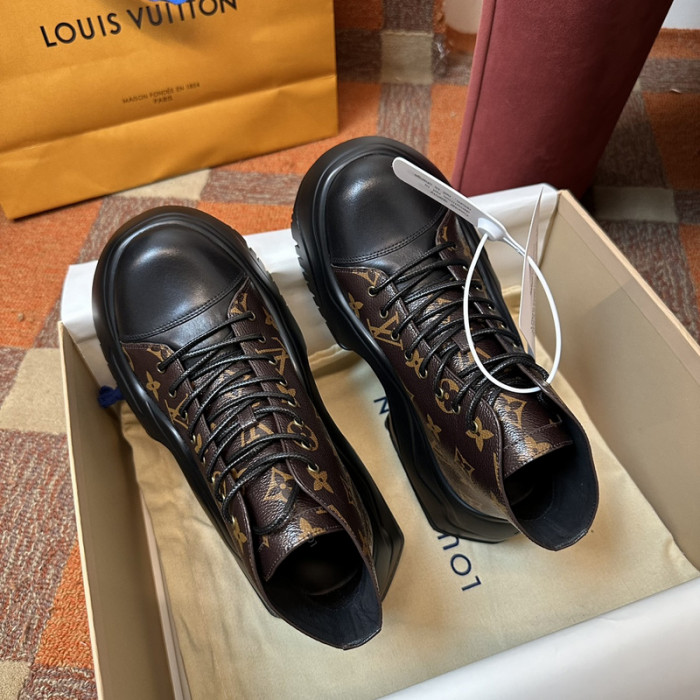 L&V SNEAKERS